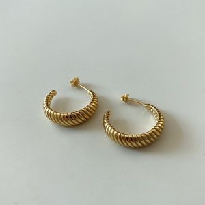 18K Gold Twisted Hoop Earrings